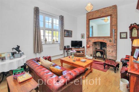 3 bedroom cottage for sale, Main Street, Higham-On-The-Hill CV13