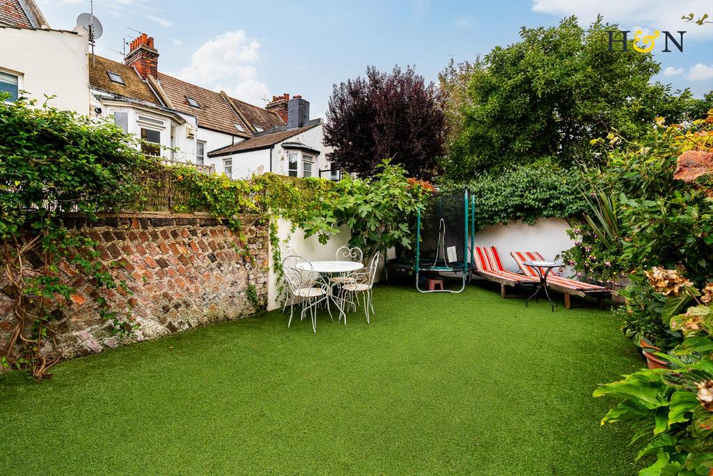 Westbourne Street, Hove BN3 4 bed house for sale £700,000