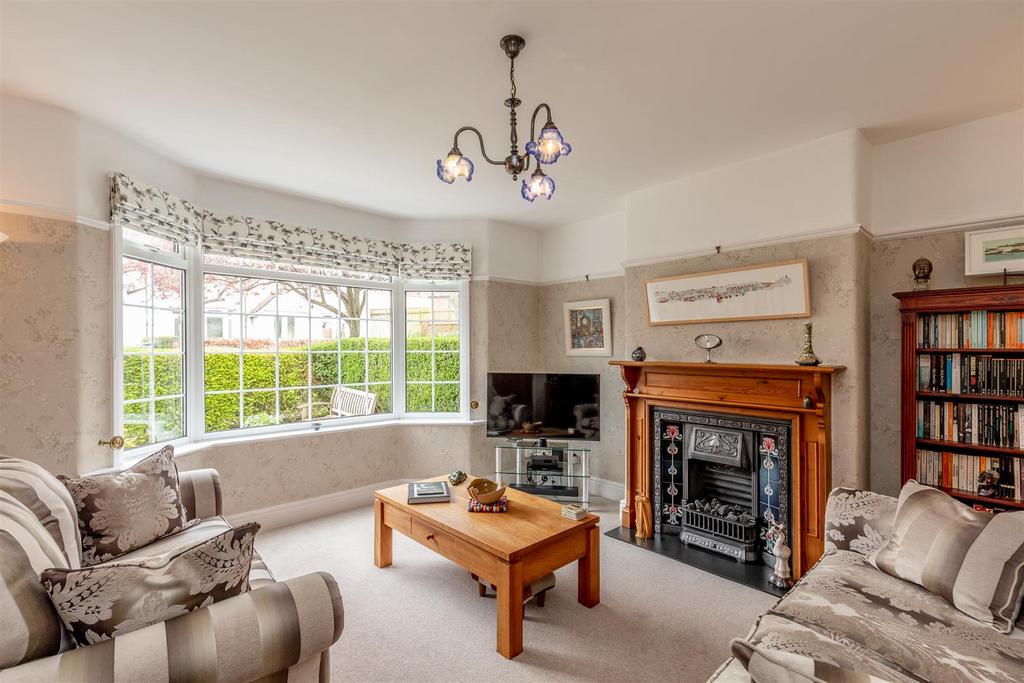 Welligton Walk, Westbury on Trym Living Room.jpg