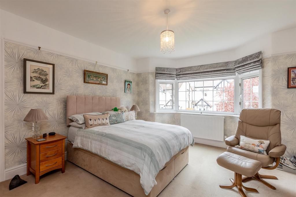 Wellington Walk, Westbury on Trym Bed 2.jpg