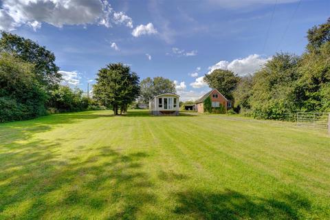Land for sale, Flyford Flavell, Worcester WR7