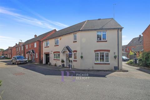 4 bedroom detached house for sale, Paddock Way, Hinckley LE10