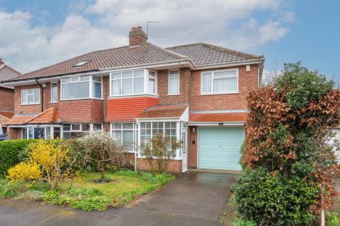 3 bedroom semi-detached house for sale - Reighton Avenue, York