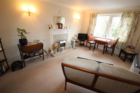 1 bedroom apartment for sale, Conway Road, Colwyn Bay