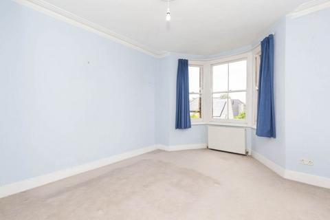 2 bedroom apartment to rent, N8