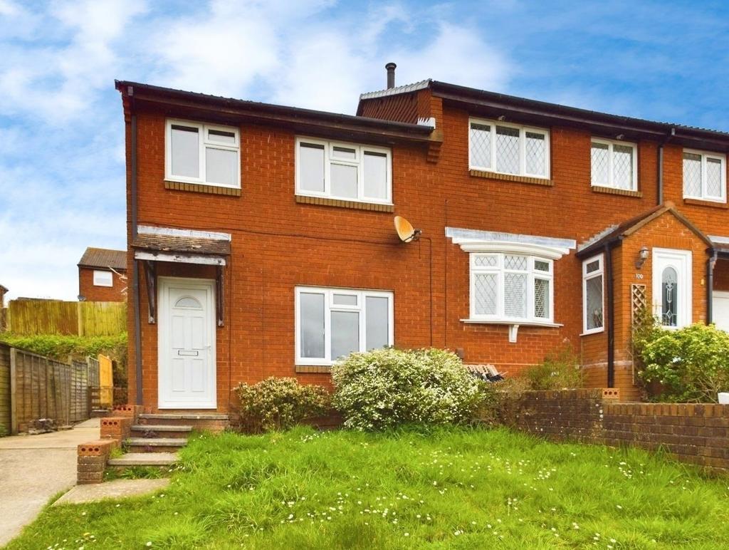 Lionheart Way Southampton So31 3 Bed Semi Detached House For Sale £