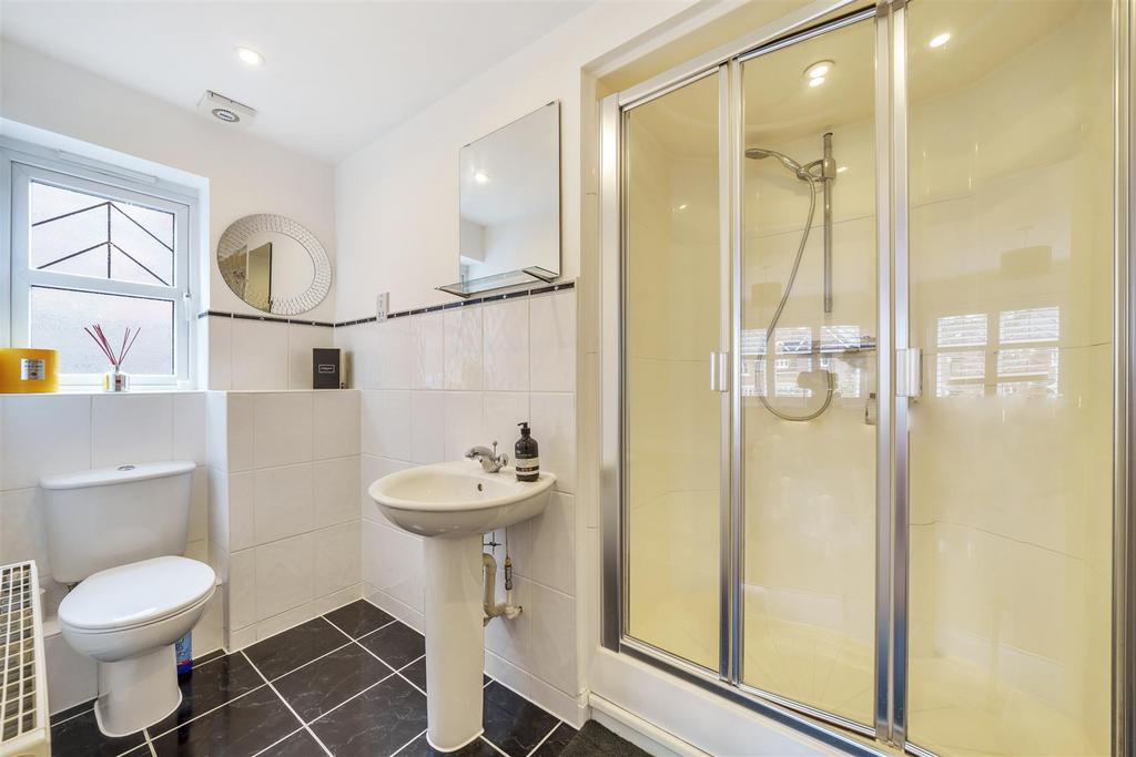 Ensuite Shower Room