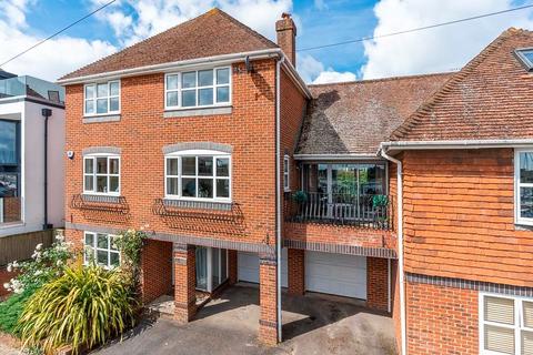 5 bedroom end of terrace house for sale - Rope Walk, Southampton SO31