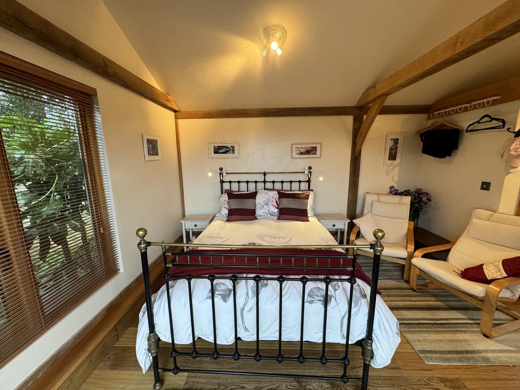 Double Bedroom Space