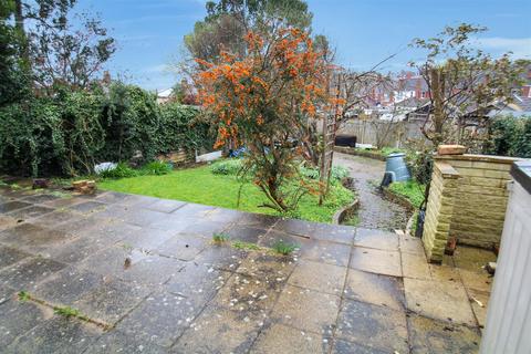 33 Bowood Road, Swindon, SN1 4LP