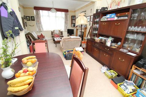 33 Bowood Road, Swindon, SN1 4LP