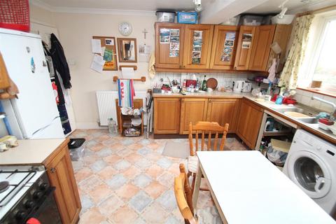 33 Bowood Road, Swindon, SN1 4LP