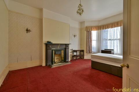 1 bedroom ground floor flat for sale - Albany Road, Bexhill-on-Sea, TN40