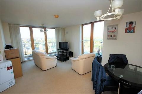 2 bedroom apartment for sale, Richmond Hill Drive, Bournemouth