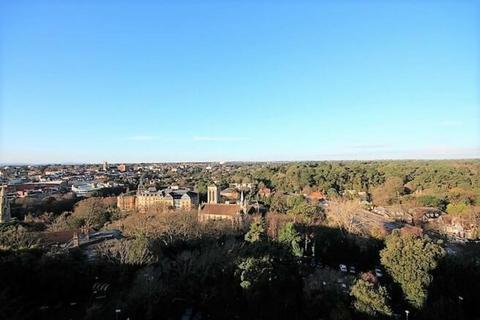 2 bedroom apartment for sale, Richmond Hill Drive, Bournemouth