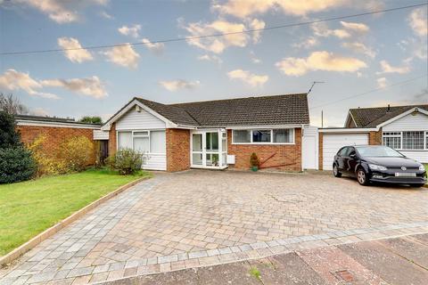 2 bedroom detached bungalow for sale - Clyde Road, Worthing BN13