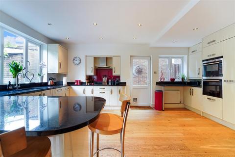 1 Grove Road, Epsom, KT17 4DE
