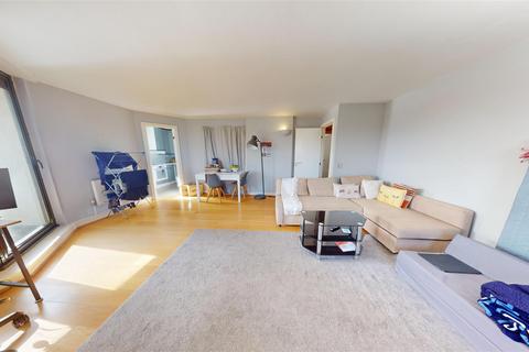 2 bedroom apartment for sale, Chart House, London E14