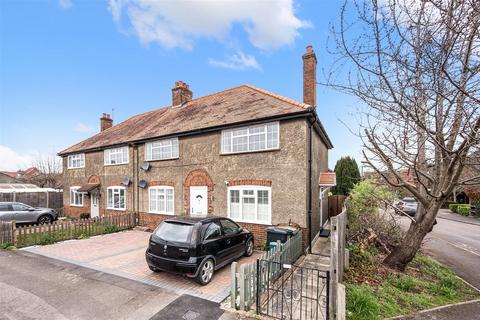 2 bedroom maisonette for sale, Portland Place, Epsom