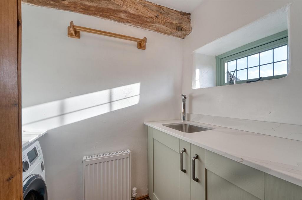 Utility Room.jpg