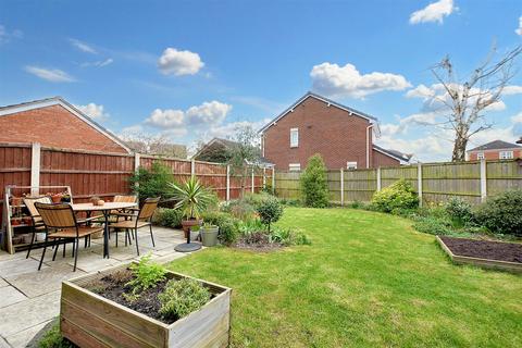 3 bedroom semi-detached house for sale, Russell Gardens, Beeston, Nottingham