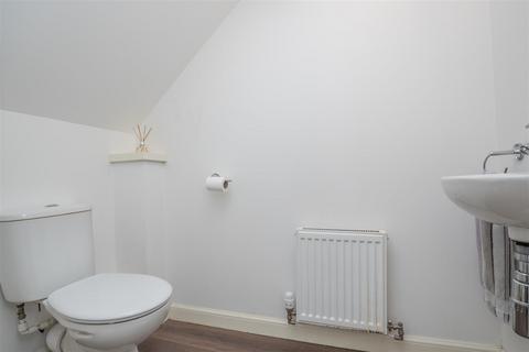 3 bedroom end of terrace house for sale - Kingfisher Court, Motherwell ML1