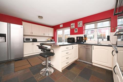 4 bedroom detached house for sale, Pillar Butts, Wirksworth DE4