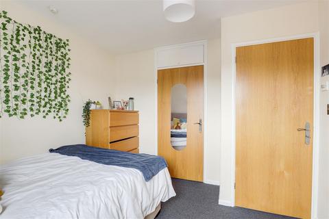 3 bedroom flat for sale, Loughborough Road, West Bridgford NG2