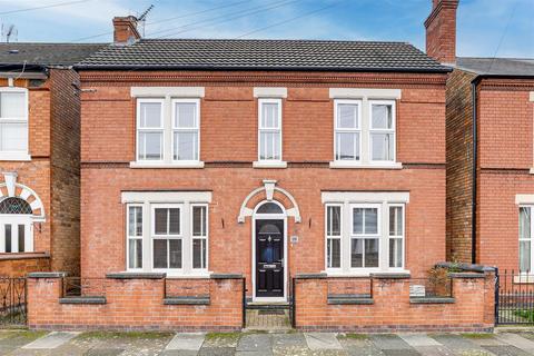 4 bedroom detached house for sale, Neale Street, Long Eaton NG10