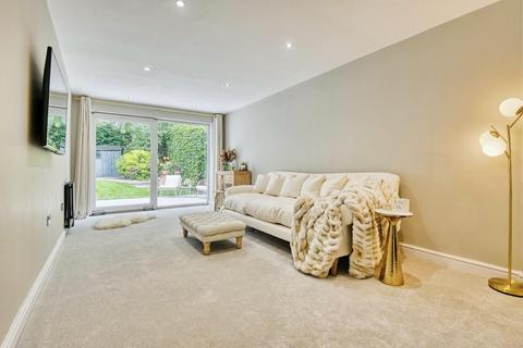 5 Britton Drive, Sutton Coldfield, B72 1EL
