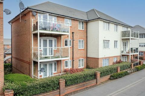 9 Laurence Rise, Dartford, DA2 6FX