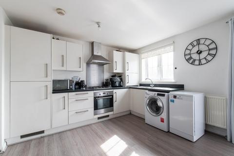 9 Laurence Rise, Dartford, DA2 6FX