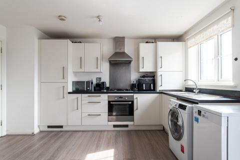 9 Laurence Rise, Dartford, DA2 6FX