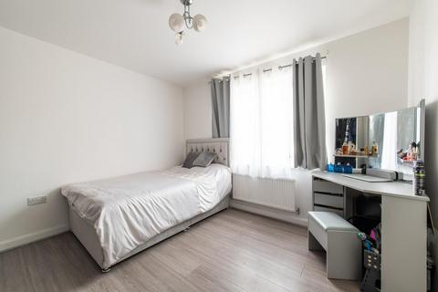 9 Laurence Rise, Dartford, DA2 6FX