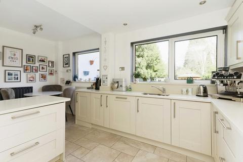61 Britwell Road, Sutton Coldfield, B73 5SW