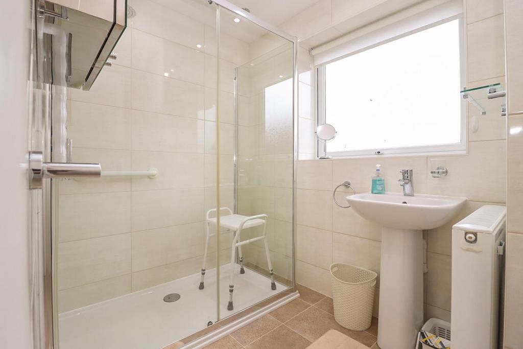 Shower  Room