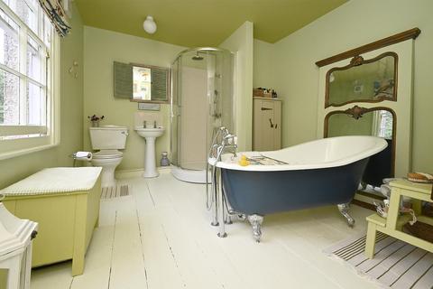 5 bedroom house for sale, Derby Road, Matlock Bath DE4