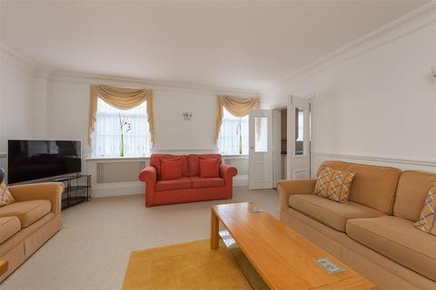 2 bedroom apartment for sale, Tankerton Road, Tankerton, Whitstable