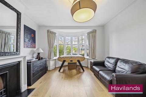 4 bedroom semi-detached house for sale, The Chine, Grange Park