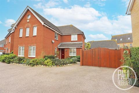 5 bedroom detached house for sale, Thixendale, Carlton Colville, NR33