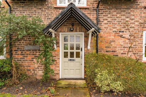 5 bedroom detached house for sale, Gorsey Lane, Warburton, Lymm