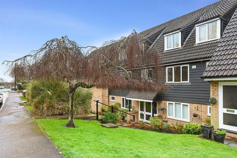 1 bedroom flat for sale, Goldings Road, Loughton