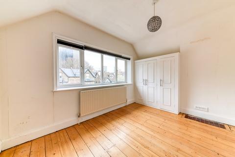 2 bedroom flat for sale, Friends Road, Croydon, CR0