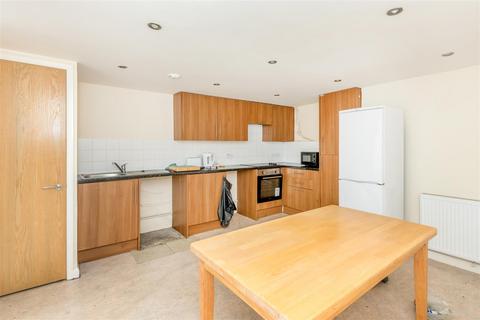 38 Clyde Road, Brighton, BN1 4NP
