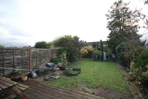 2 bedroom house to rent, Royal Crescent, Middlesex HA4