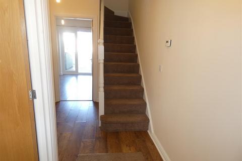 2 bedroom terraced house to rent, Rhodfa Cnocell Y Coed , Broadlands, Bridgend, CF31 5FS