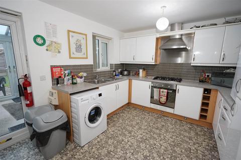1 bedroom in a house share to rent, Corn Mill Drive, Farnworth, Bolton