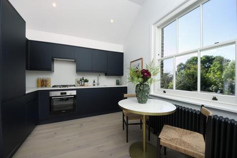 1 bedroom apartment for sale, Corfton Road, London