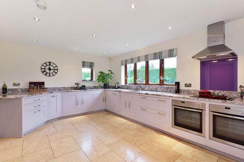 4 bedroom detached house for sale, Cypress Gardens, Overbury Road, Hereford, HR1