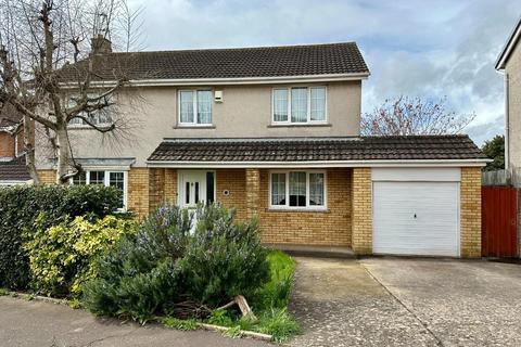 4 bedroom detached house to rent, Porlock Drive, Sully
